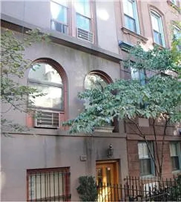 Rented by R New York | media 11