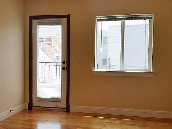 5th image of 395 Athens St