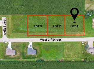 103 2nd St, Friesland, WI 53935