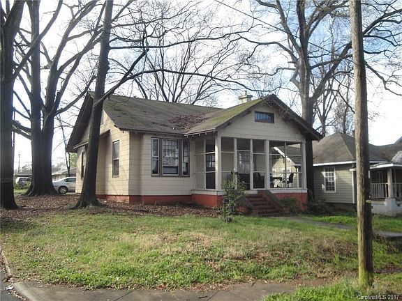 4th image of 708 Jackson Ave