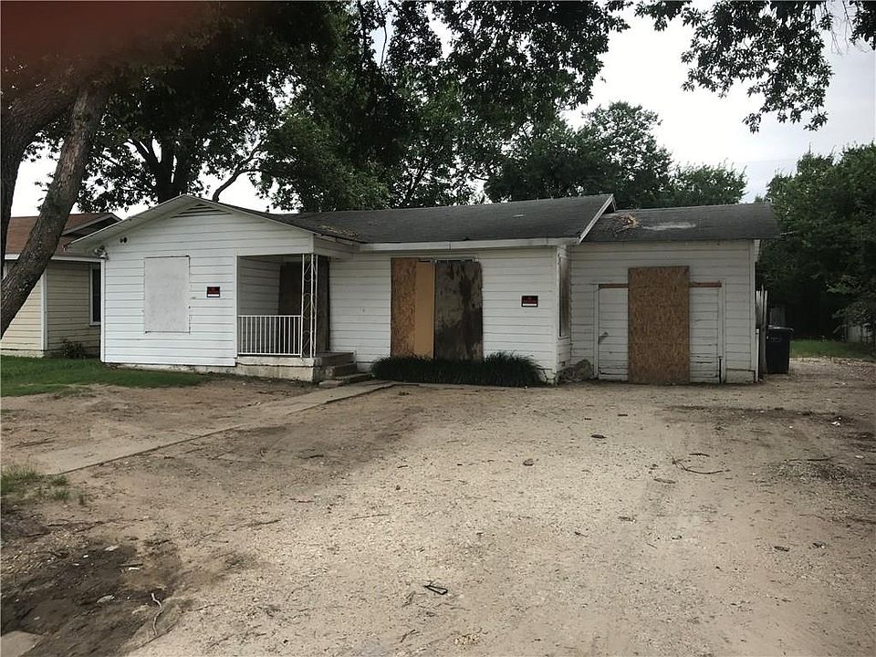 1st image of 9428 Claudia Dr