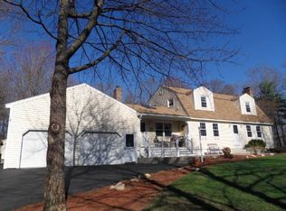 52 Locust St, Douglas, MA 01516