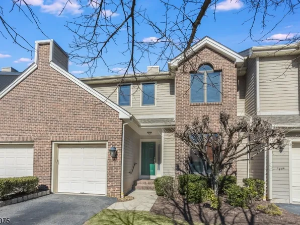 27 Lalique Dr, Montville Twp., NJ 07045