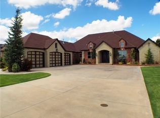 2121 Saber Ln, Weatherford, OK 73096