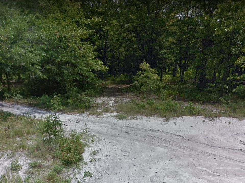 1st image of 010 N Tanglewood Drive NW