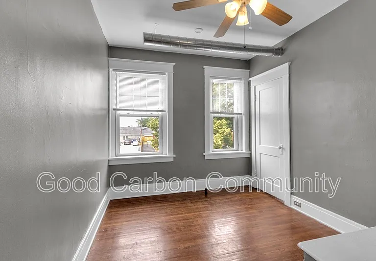 81 Saranac Ave #UPPER — Photo 7