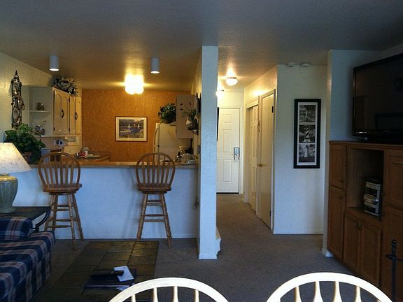 2nd image of 210 26th St NW Unit 103-4