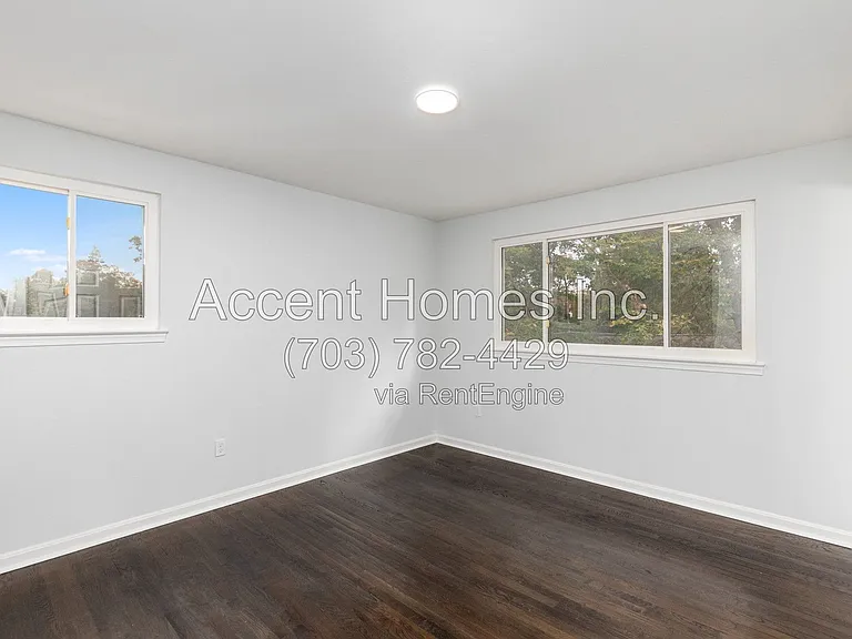 8613 Kenilworth Dr — Photo 6