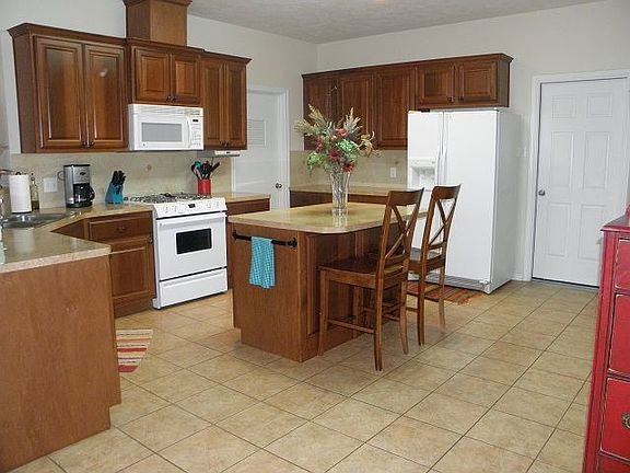 5th image of 1114 Waynesboro Ct