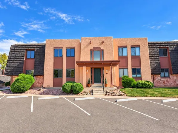 2979 Mesa Rd APT B, Colorado Springs, CO 80904