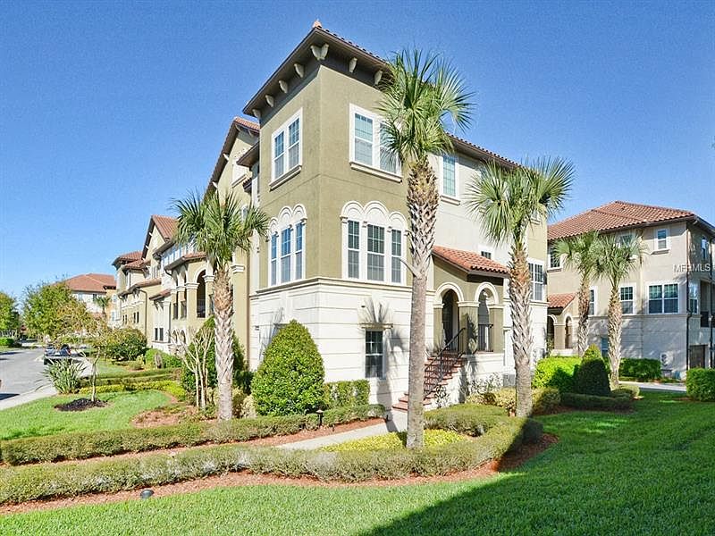 1st image of 829 Lobelia Dr