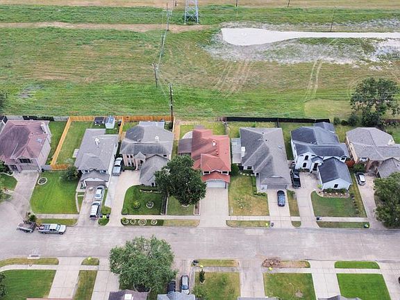 3rd image of 12319 Glenmeadow Drive