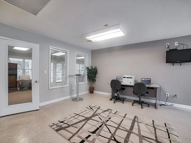 Patriot Place Apartments — Photo 8