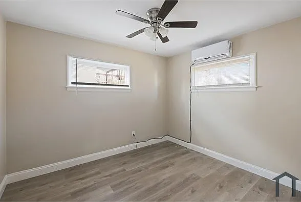 11893 Bridgevale Ave — Photo 11