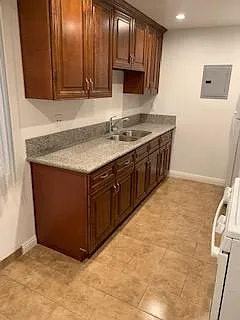 1527 S Shenandoah St #5 Photo 1