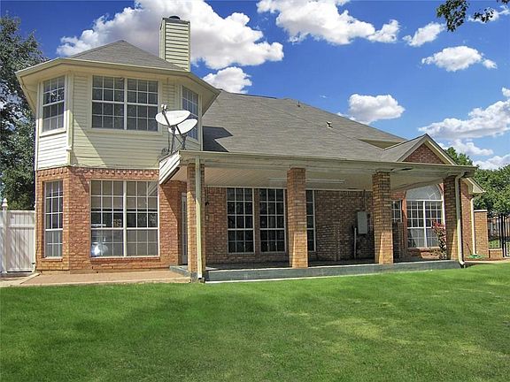 5th image of 4300 Avila Dr
