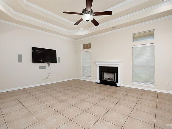4th image of 3409 Flamingo Ave