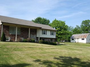 1082 Buckley Ln, Lawrenceburg, KY 40342