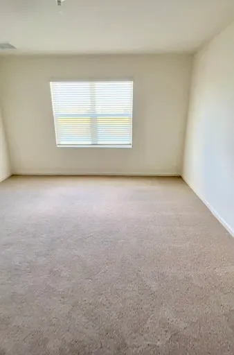 3 bed, 1504 sqft, $2,500 — Photo 4