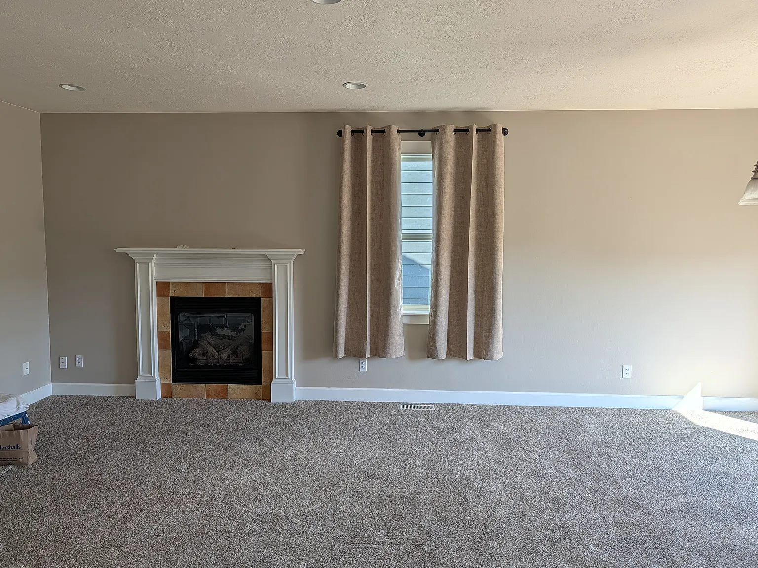 4 bed, 1781 sqft, $3,000 — Photo 4