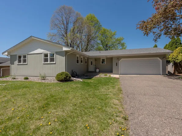 3333 Hillsboro Ave N, New Hope, MN 55427