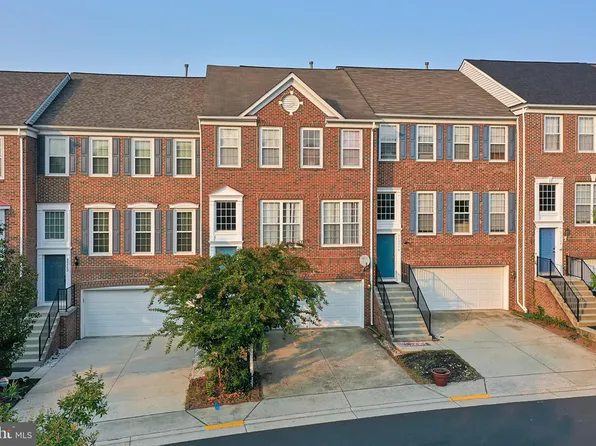 45774 Smoketree Ter, Sterling, VA 20166