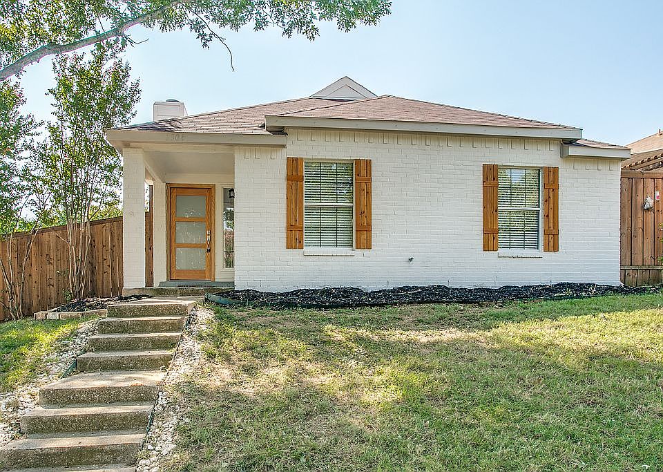 1st image of 1304 Maplewood Dr