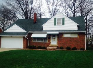 22921 Dawn Dr, Euclid, OH