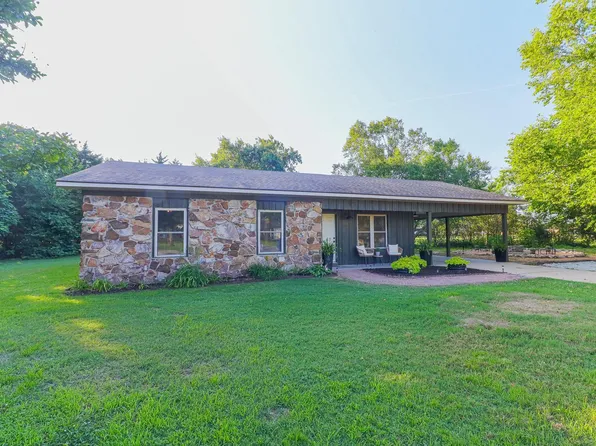113 E Cheyenne Dr, Rector, AR 72461