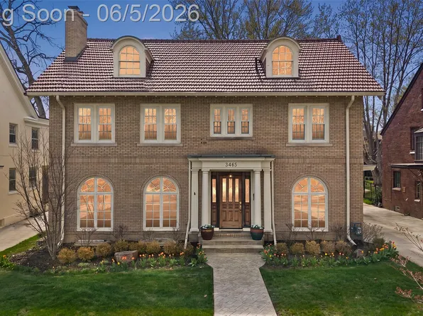 3465 Burns St, Detroit, MI 48214
