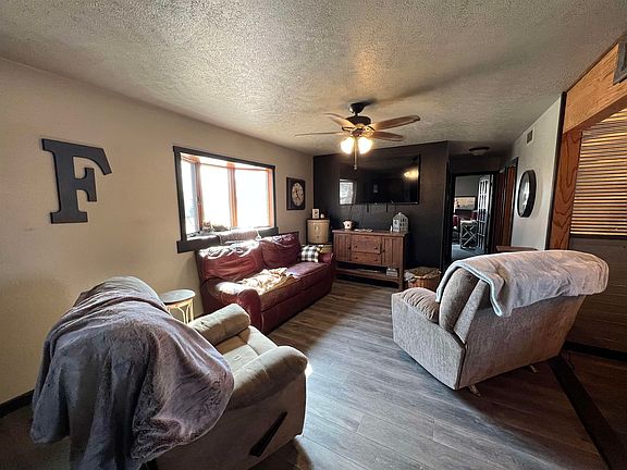 3rd image of 214 S Elder Ave