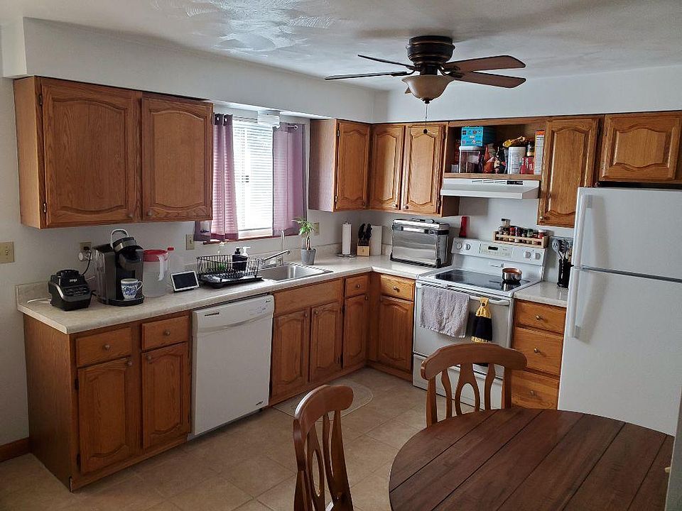 2nd image of 124-126 Dorf Dr