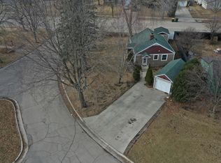 1034 Hill Rd, Willmar, MN 56201