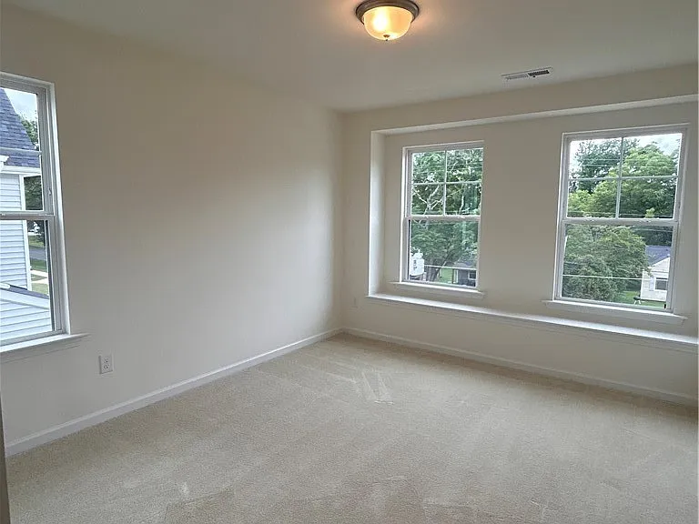 1423 Goldsboro Ave — Photo 17