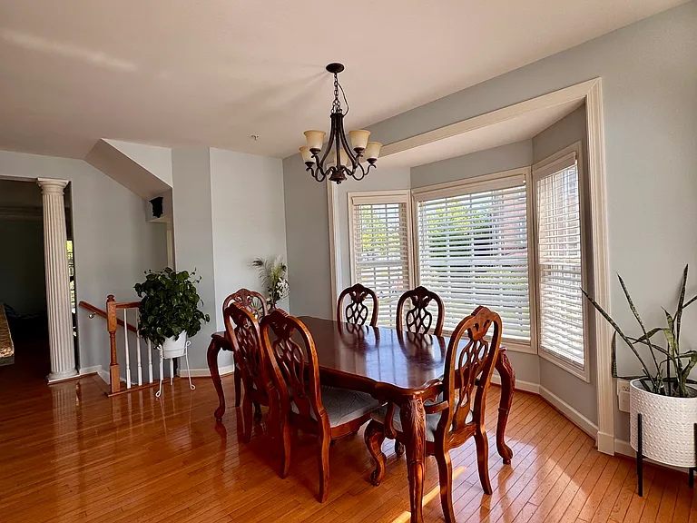 3670 Carriage Hill Dr — Photo 12
