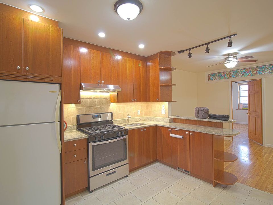 1st image of 64-04 Metropolitan Ave #2