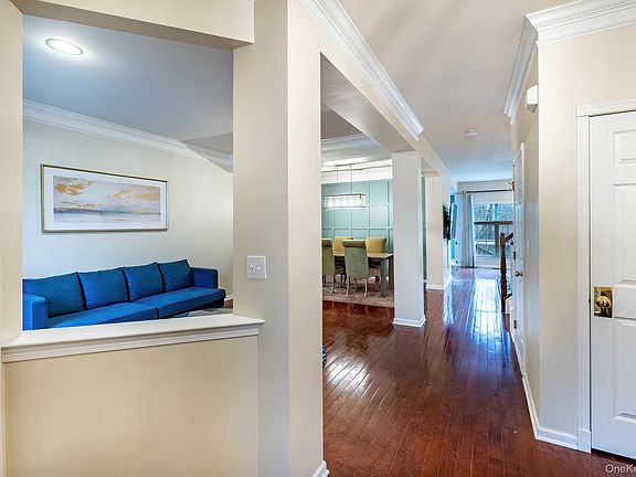 5th image of 811 Huntington Drive