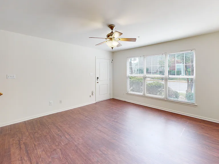 Gayton Pointe Townhomes — Photo 59