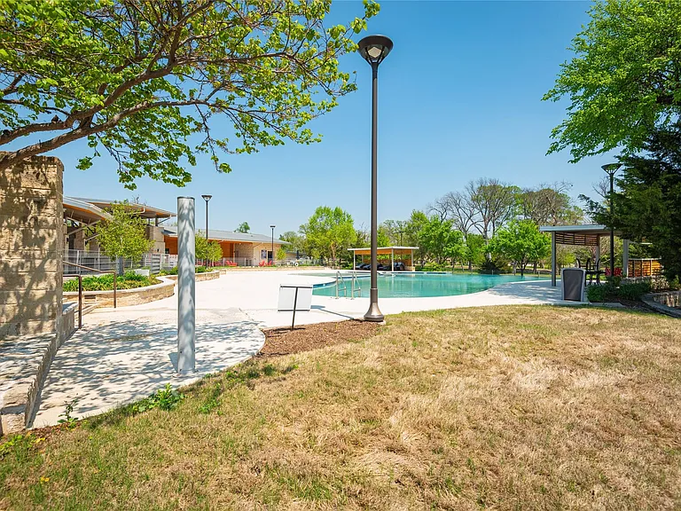 2712 Fiddler Way — Photo 36