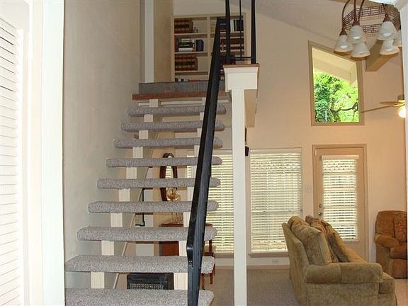 3rd image of 2215 Flat Creek Dr