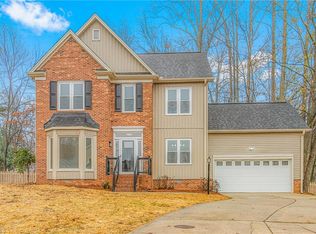 1801 Tradd Ct, Greensboro, NC 27455