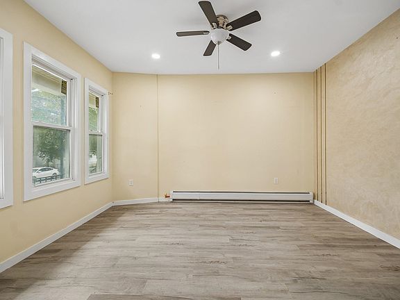 4th image of 181 W 4th St Floor 1