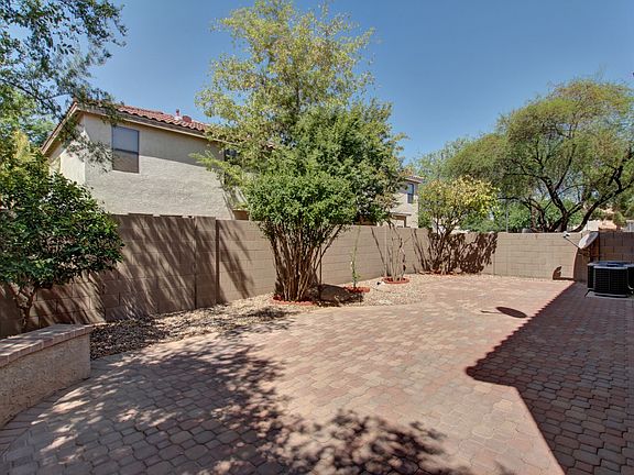 5th image of 633 E Flintlock Pl