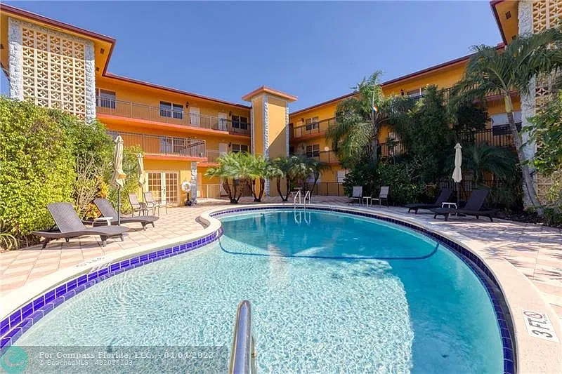 1 bed, 600 sqft, $2,300 — Photo 3