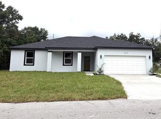 520 Poinsettia Rd, Auburndale, FL 33823