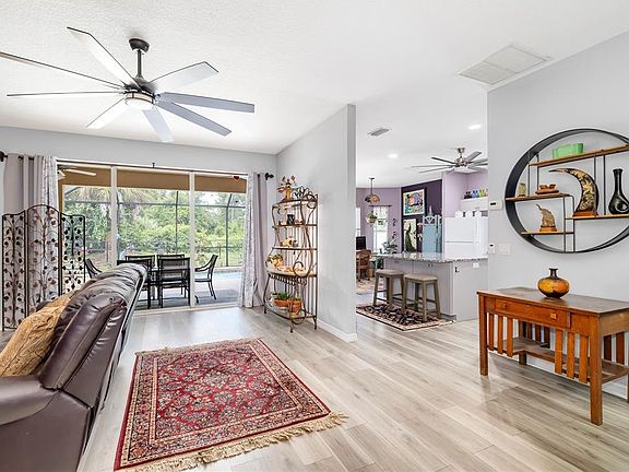 3rd image of 2434 BISMARCK ROAD