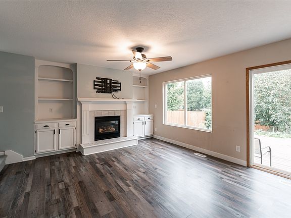 3rd image of 1109 62nd St