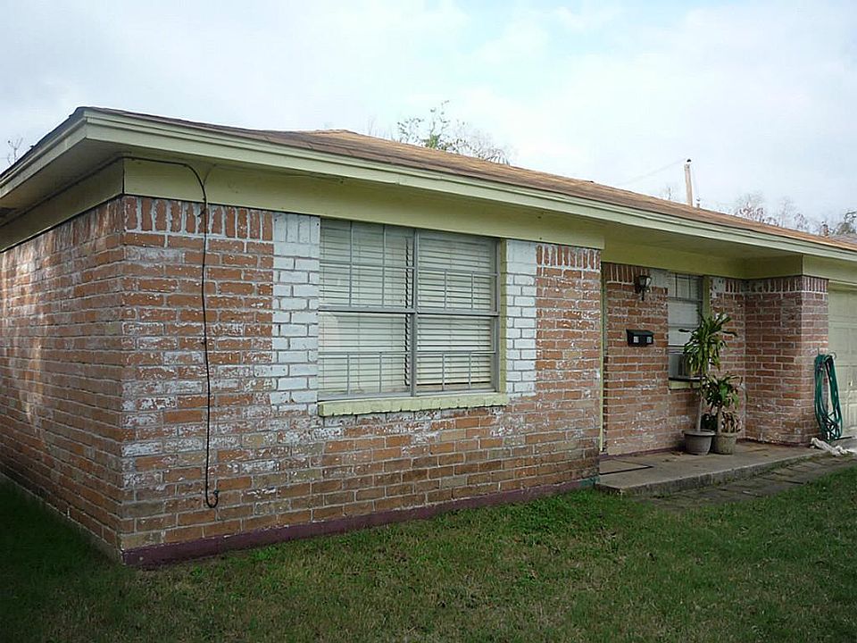 1st image of 1705 N 5th St