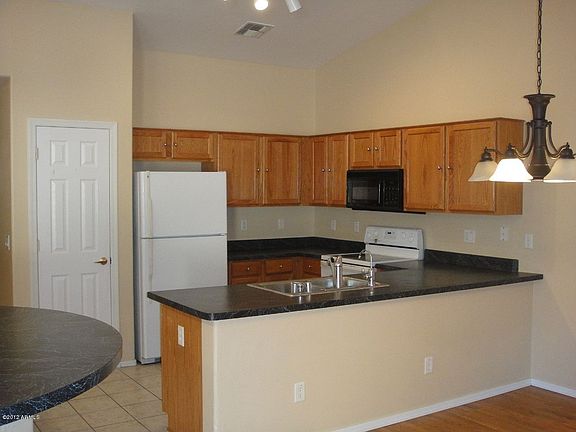 2nd image of 15278 W Crocus Dr