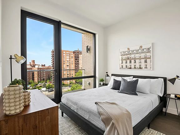 5th image of 107-06 Queens Blvd #10H